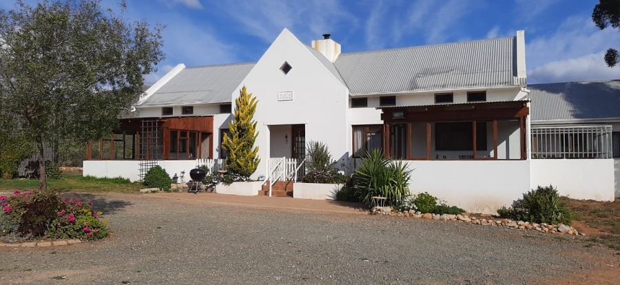 3 Bedroom Property for Sale in Uniondale Western Cape